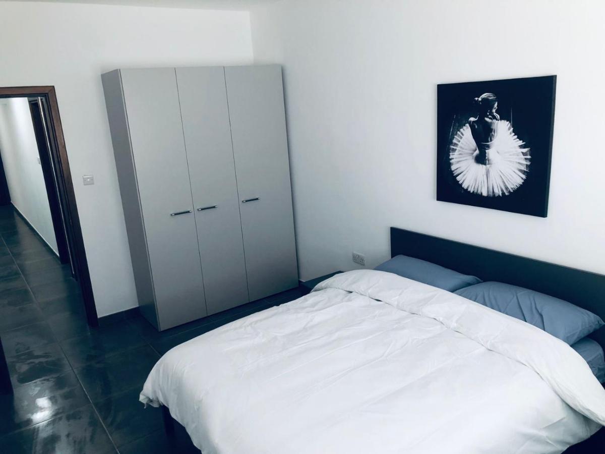 Stylish Retreat In Ta'Xbiex Apartment Ta Xbiex ภายนอก รูปภาพ